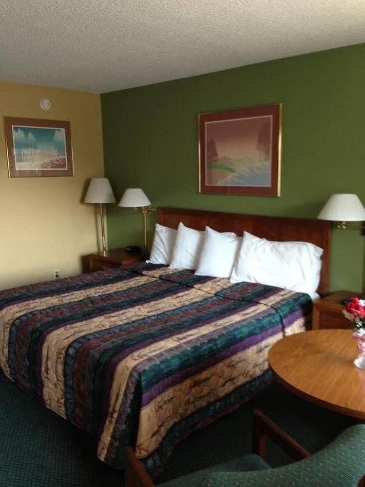 Knights Inn Motel Grants Pass Bagian luar foto